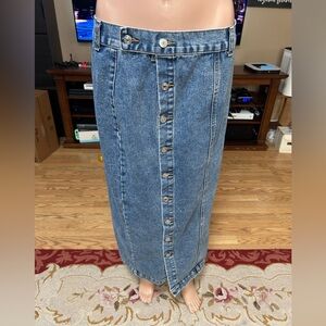 NWOT SHEIN Denim Skirt size L